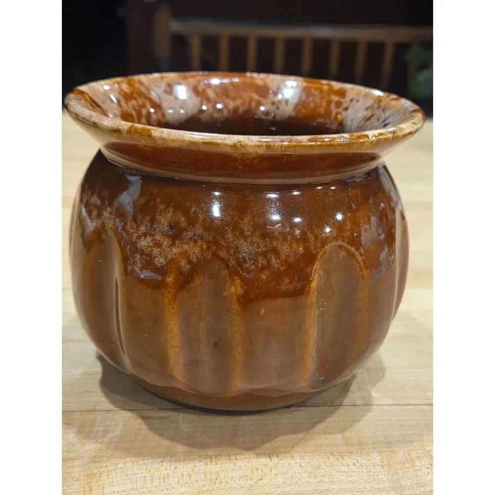Vintage Hull Pottery Drip Glaze Brown Ribbed Pumpkin Planter Pot 5.25